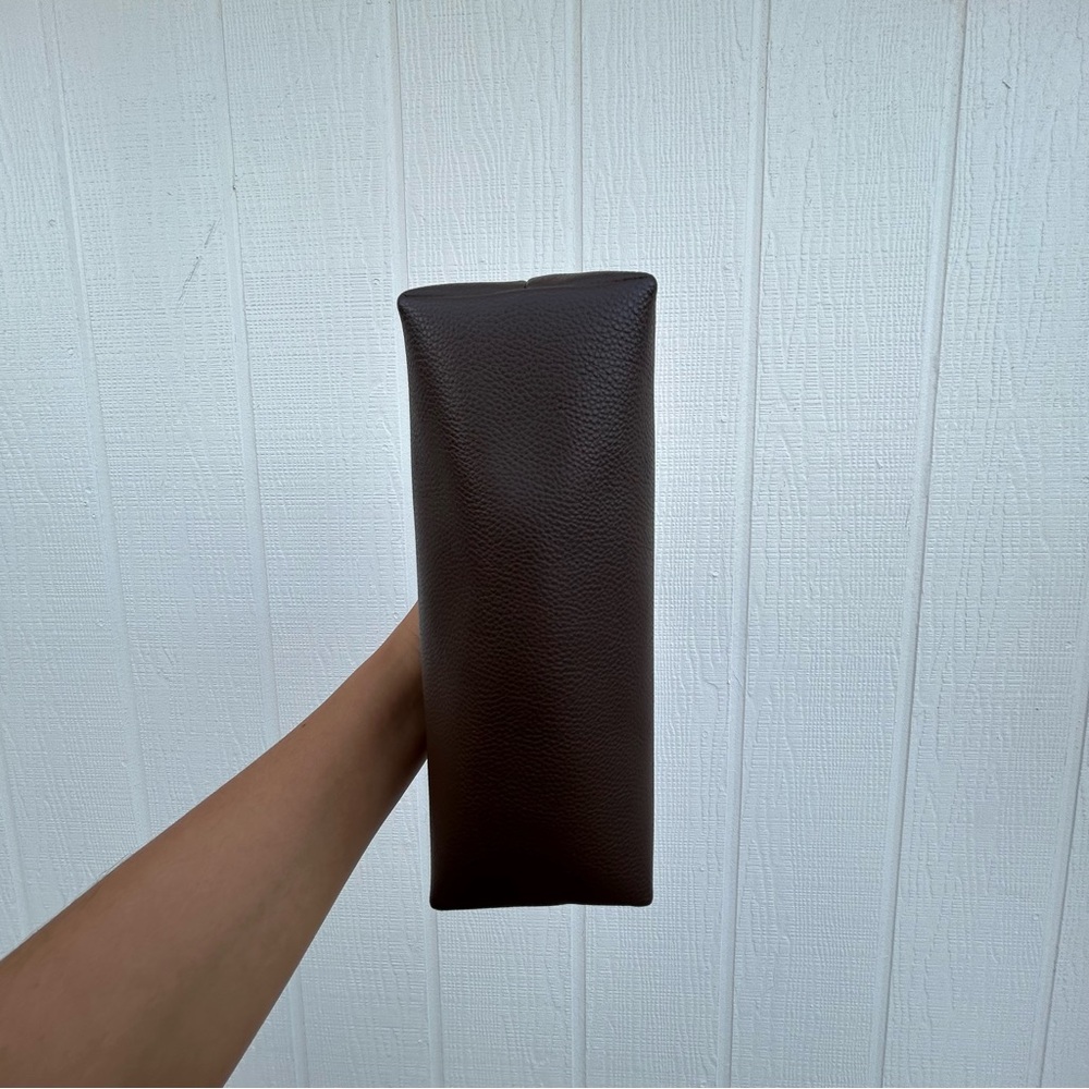 BAGGU Mini Recycled Leather Shoulder Bag Brown - Picture 5 of 9